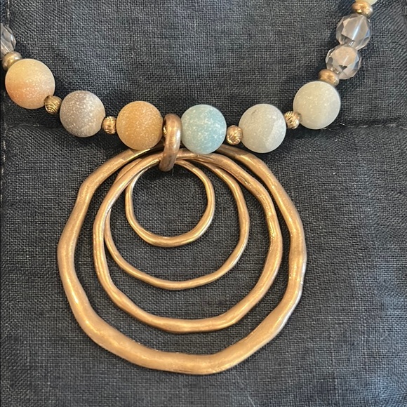 Gold and Blue Beaded Necklace with Concentric Pendant - Picture 2 of 6